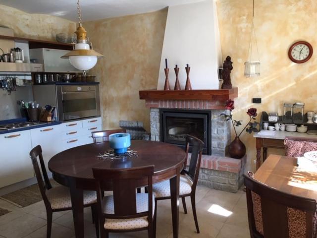 Casa Petra - Casa Tre Stelle - Casa Caneva - Ferien für 6-14 Personen Ponti Esterno foto